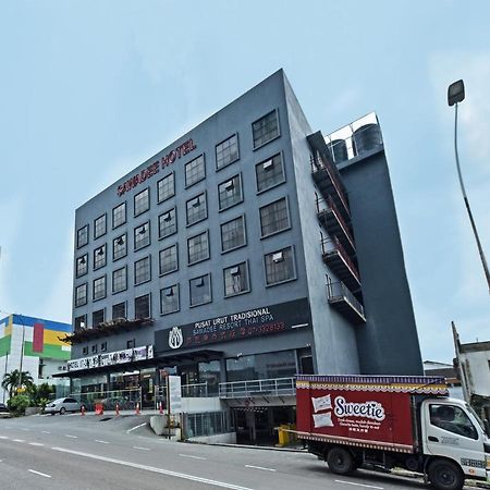 Capital O 90130 Sawadee Hotel Τζόχορ Μπάχρου Εξωτερικό φωτογραφία