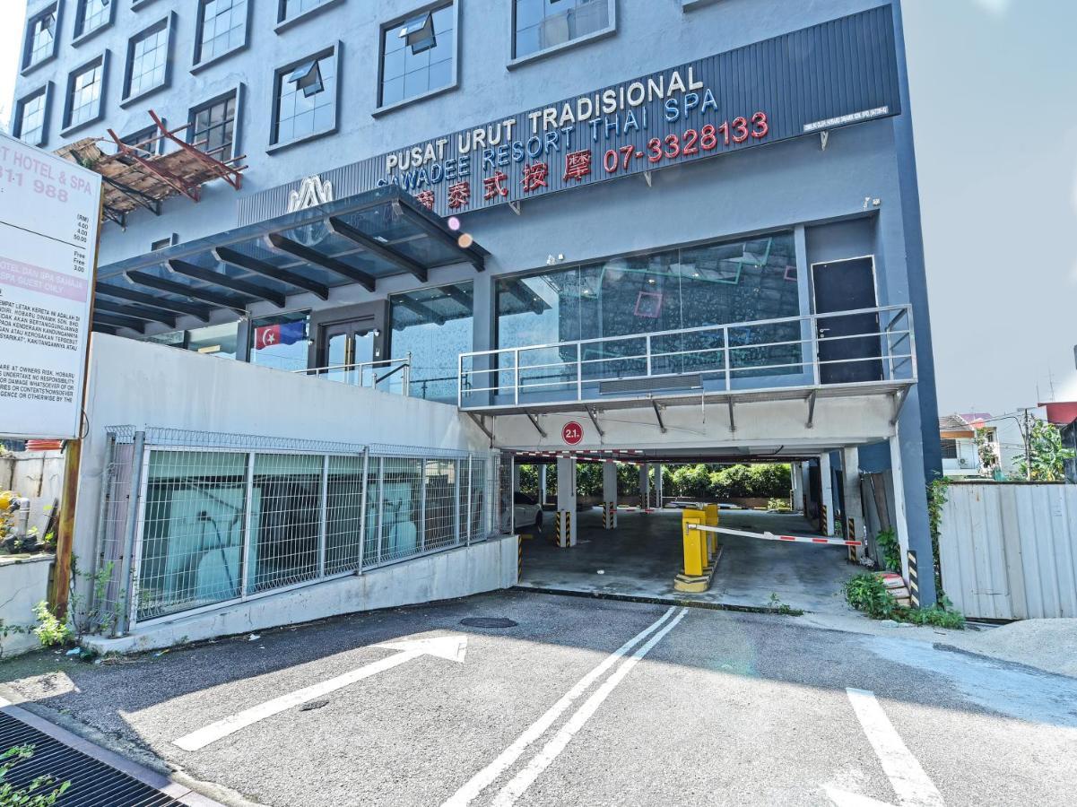 Capital O 90130 Sawadee Hotel Τζόχορ Μπάχρου Εξωτερικό φωτογραφία